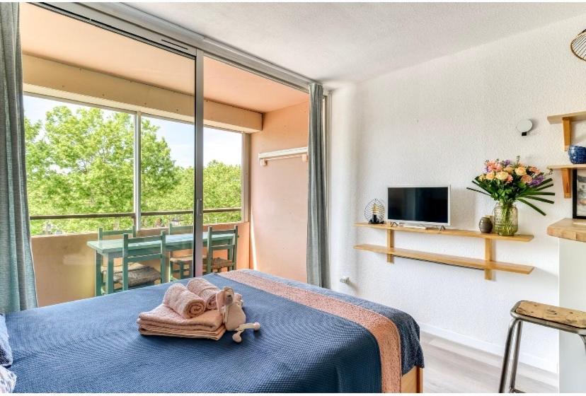 Studio Les Regates Avec Loggia Et Parking Gratuit Plage Du Grazel Gruissan Exteriér fotografie
